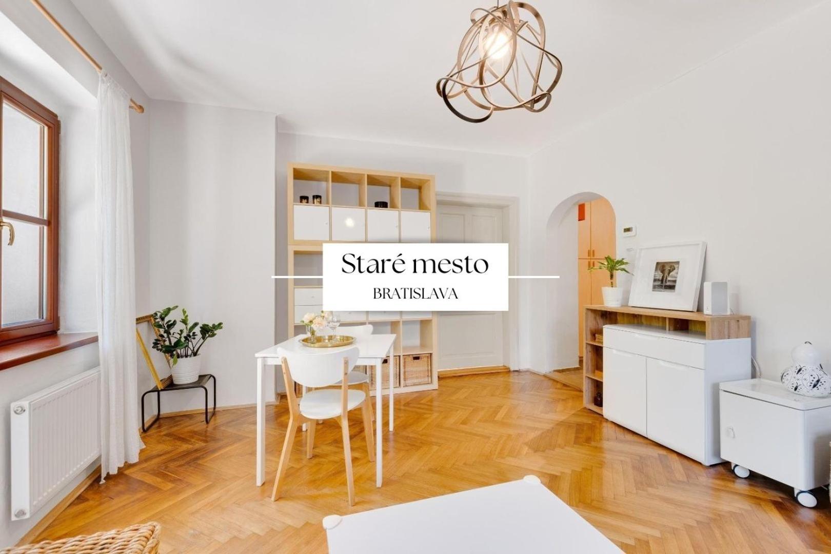 Stylish Historical Apartment + Backyard Pressburg Exterior foto